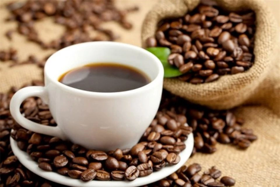 7 nhóm người cần tránh xa cà phê