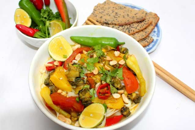 Về Bàu Nghè nhớ thưởng thức mì Quảng ốc bươu