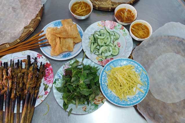 Về An Nhơn nhớ thưởng thức bánh cuốn trẹt