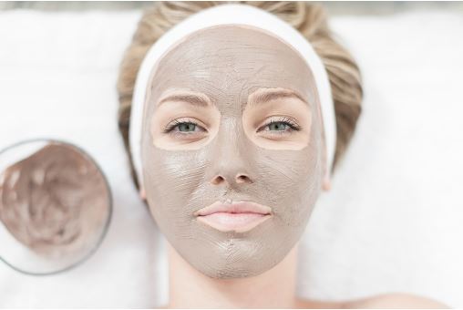 Những lợi ích của việc đắp mặt nạ dưỡng da