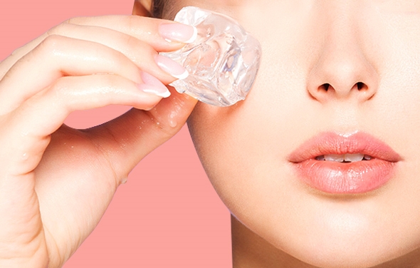 Dùng đá lạnh rửa mặt làm đẹp sai cách có thể gây phản tác dụng