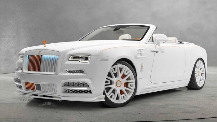 Chiêm ngưỡng bản độ Rolls-Royce Dawn Pulse Edition "bạch mã" của Mansory