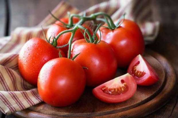 Thứ quả đỏ chót thường dùng trong nấu ăn giúp ngừa K, khi chọn mua nhớ dựa vào điểm này