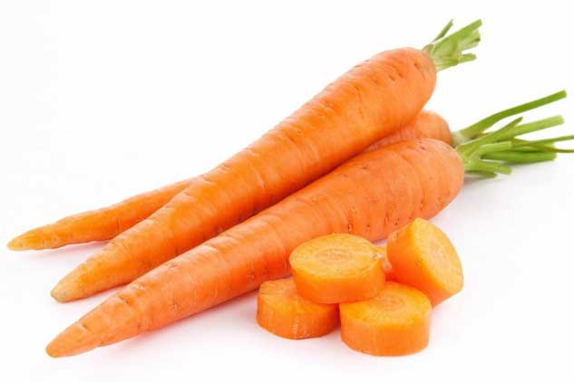 Mua cà rốt nên chọn củ sẫm màu hay nhạt màu? Người trồng lâu năm mách mẹo chọn cà rốt ngon nhất