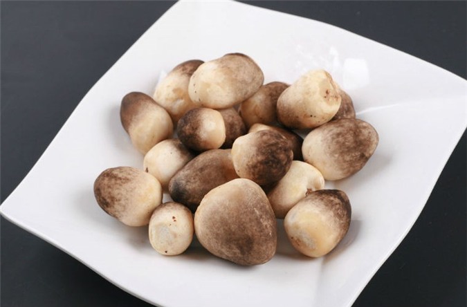 Bổ sung dinh dưỡng, chữa bệnh hiệu quả với nấm rơm