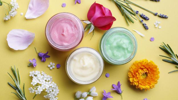 Viện Da liễu Hoa Kỳ - Hương thơm mỹ phẩm chính là nguyên nhân hàng đầu gây dị ứng