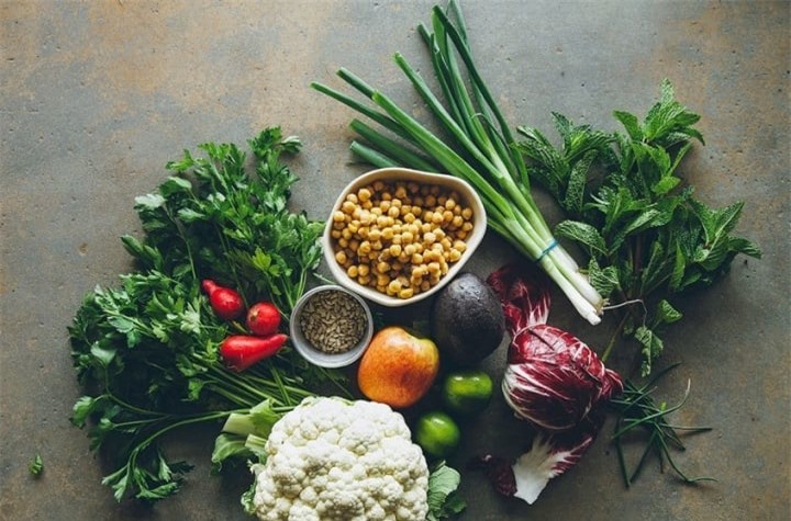 Chống nắng 'từ bên trong' cho da bằng những thực phẩm dễ tìm, giá rẻ - 1