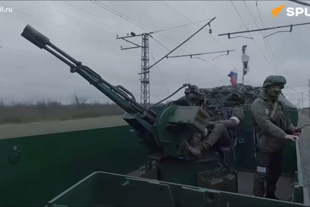 Cận cảnh đoàn tàu bọc thép Baikal của Nga hoạt động tại vùng chiến sự ở Ukraine