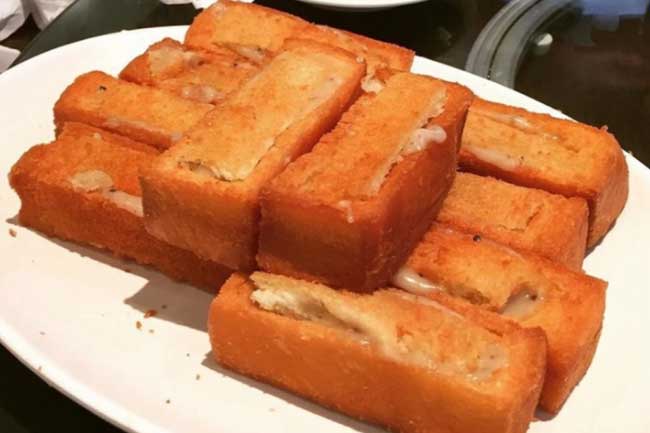 Bánh mì quan tài: Món Đài Loan có cái tên độc lạ hấp dẫn du khách khắp thế giới