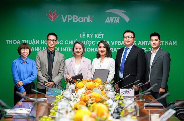 VPBank Hanoi International Marathon s&#x1EDF; h&#x1EEF;u trang ph&#x1EE5;c th&#x1EC3; thao &#x111;&#x1ED9;c quy&#x1EC1;n t&#x1EEB; ANTA Vi&#x1EC7;t Nam