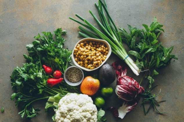 Chống nắng 'từ bên trong' cho da bằng những thực phẩm dễ tìm, giá rẻ