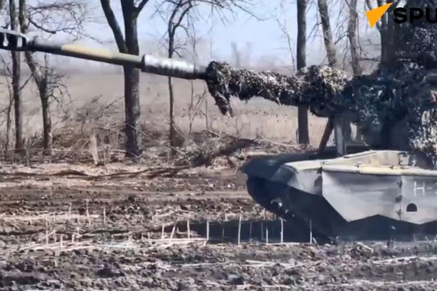 Đội lựu pháo tự hành Msta-S của Nga bắn phá mục tiêu Ukraine theo tọa độ