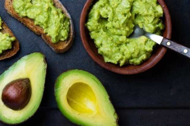 Những người không nên ăn bơ kẻo rước bệnh vào người