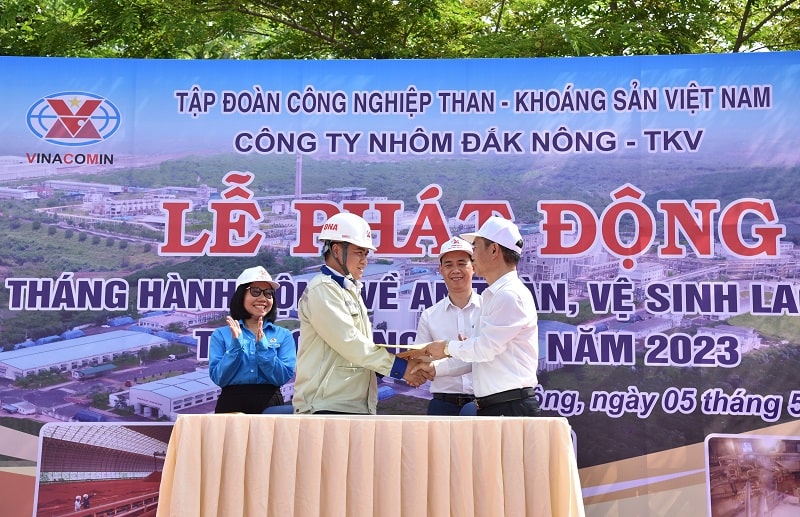 Nhôm Đắk Nông phát động tháng an toàn lao động