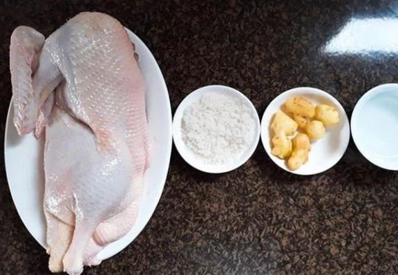 Luộc vịt cứ thêm thứ này, đảm bảo thịt mềm ngọt, thơm lừng, không bị hôi