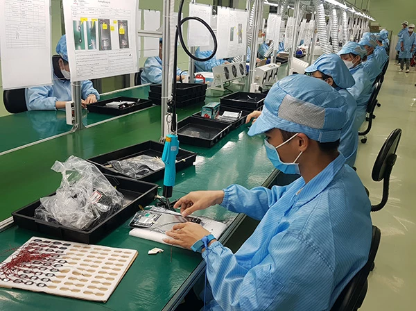 Doanh nghiệp sản xuất sản phẩm điện tử, máy vi tính... hoạt động có hiệu quả đã góp phần kìm hãm sự sụt giảm chỉ số IIP chung của Đà Nẵng 4 tháng đầu năm 2023