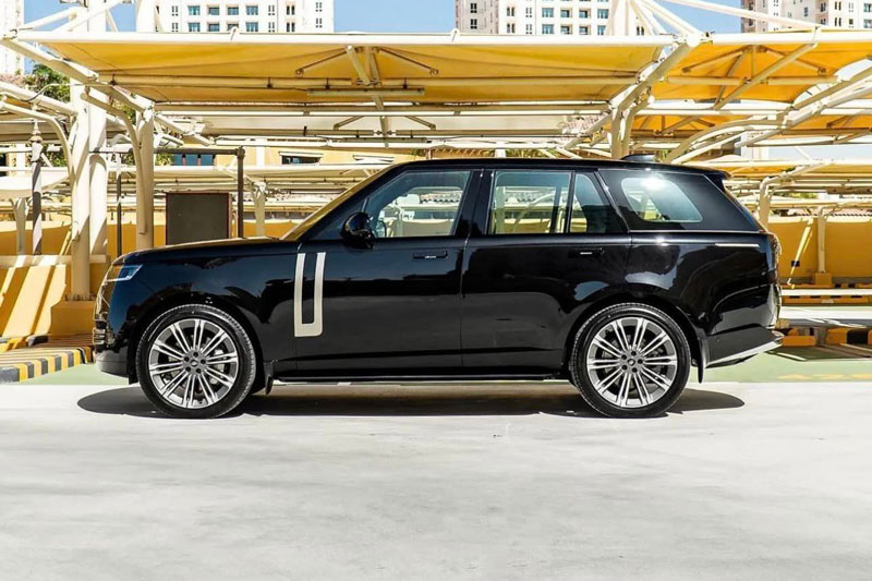 Bảng giá xe Land Rover tháng 5/2023