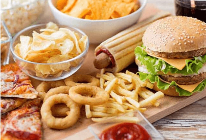 Nguy cơ sốc nhiễm độc toàn thân nếu trẻ nhỏ ăn thực phẩm nhiều dầu mỡ