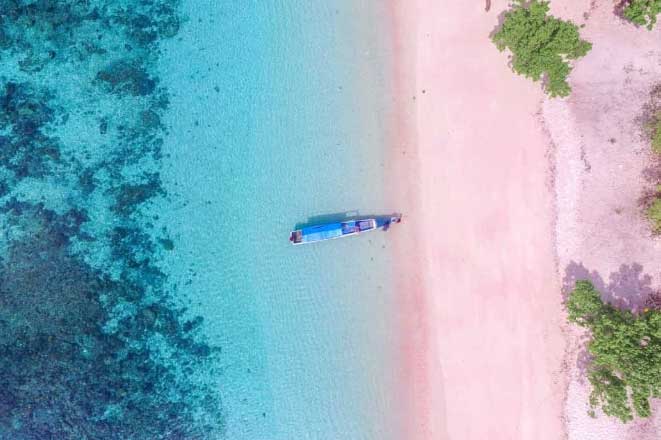 Chiêm ngưỡng những bãi biển nhiều màu sắc độc đáo nhất hành tinh