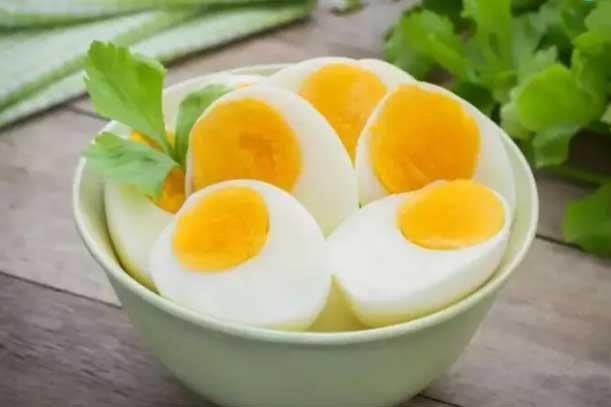 Thị lực yếu chớ bỏ qua 5 loại thực phẩm này