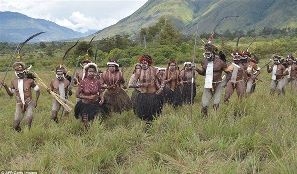 Bộ tộc ướp xác người chết bằng khói, giữ nguyên vẹn hàng trăm năm ảnh 11