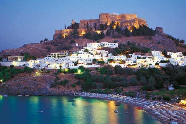 Khám phá 3 hòn đảo đẹp nhất ở Hy Lạp