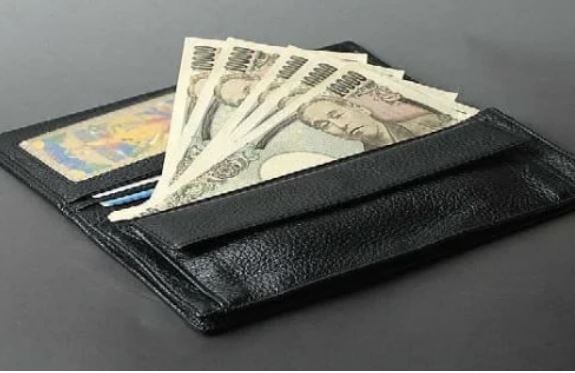 Tổ tiên dặn kỹ: 5 thứ dù yêu tới mấy cũng đừng đặt dưới gối khi ngủ kẻo dễ ốm đau, khánh kiệt?