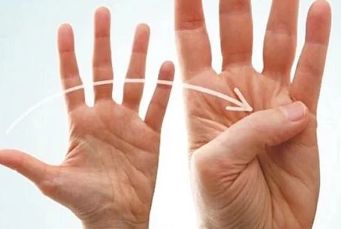 Người nghèo hèn, ít phúc lộc trên bàn tay thường xuất hiện 3 dấu hiệu này, ai không có thật đáng chúc mừng