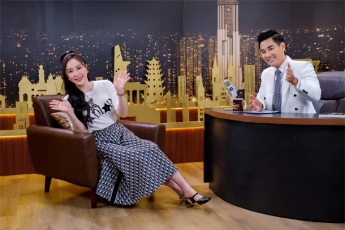 Bảo Thy chia sẻ lý do từng biến mất khỏi showbiz, tiết lộ nguyên tắc nhận show sau khi kết hôn