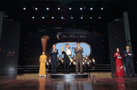 Tổng đài thông minh Buss Call được Sao Khuê 2023 vinh danh