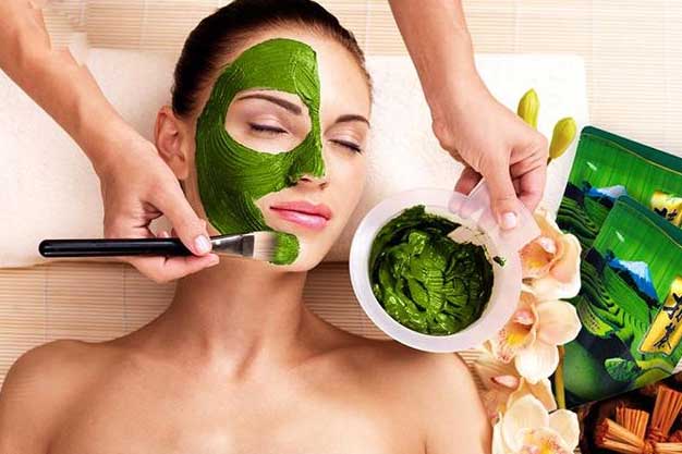 Công dụng làm đẹp thần kỳ của trà xanh đối với làn da