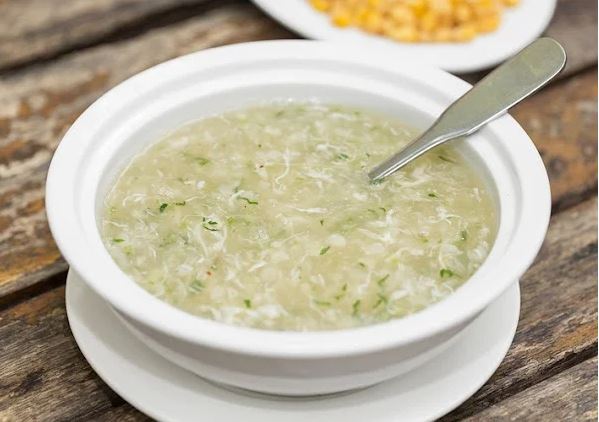 1 món nên ăn, 2 nước nên uống, 3 điều nên làm giúp phụ nữ sau 35 khỏe mạnh, rạng rỡ hồi xuân