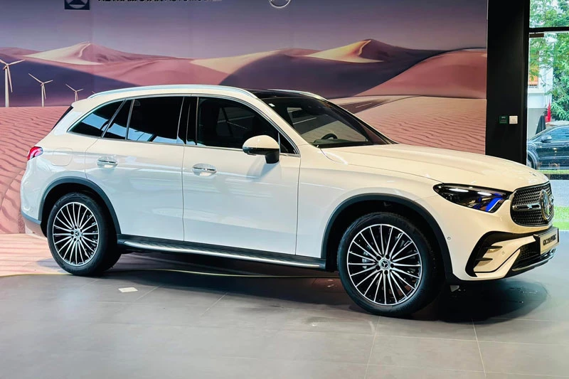 Mercedes-Benz GLC 300 2023