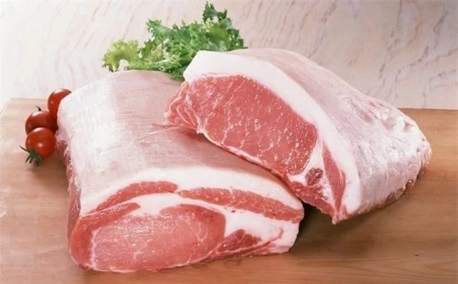 Cách nhận biết thịt lợn chứa chất bảo quản, nhiễm ký sinh trùng - Ảnh 1.