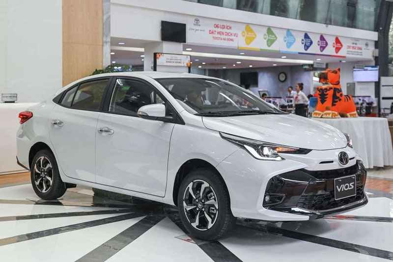 Toyota Vios 2023 ra mắt tại Việt Nam, giá giảm nhẹ
