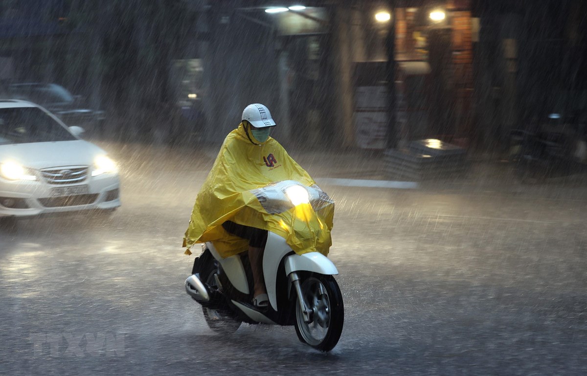 Dự báo thời tiết ngày 11/5/2023: Hà Nội mưa to và rải rác có dông