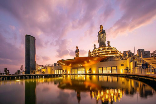 Khám phá núi Bà Đen - vùng đất sơn linh hùng vĩ