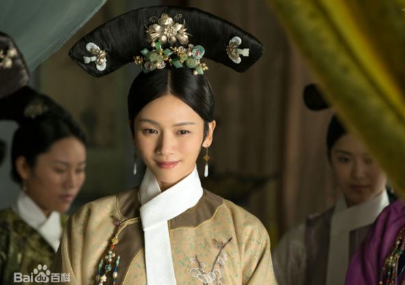 Phi tần ở với Càn Long lâu nhất hậu cung, xinh đẹp nhưng được thị tẩm đúng 1 lần