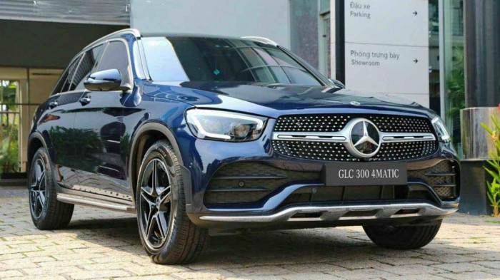 Mercedes-Benz ưu đãi 100% phí trước bạ cho dòng xe lắp ráp trong nước