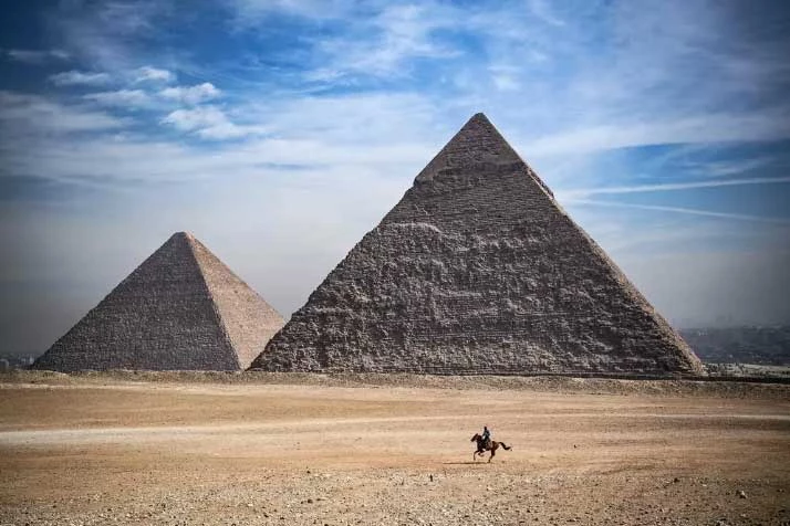 Kim tự tháp Khufu 4.500 năm tuổi. Ảnh: AFP