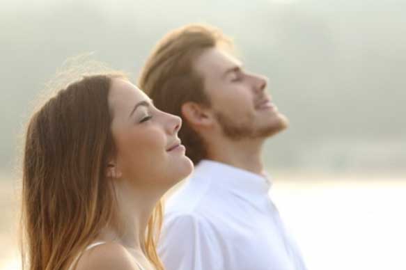 Lợi ích vàng từ việc hít thở sâu mỗi ngày