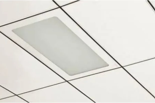 Trần nhà bám đầy mạng nhện, làm theo cách này trần nhà sạch bong, không tốn công quét dọn