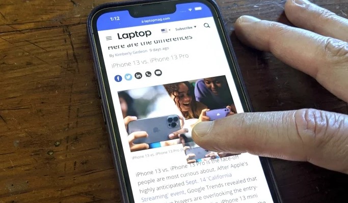 Dùng iPhone đã lâu nhưng bạn đã biết cách cuộn màn hình đúng cách? 