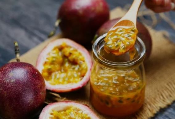 Nước chanh dây giúp giải nhiệt, tốt cho hệ tiêu hóa trong mùa hè