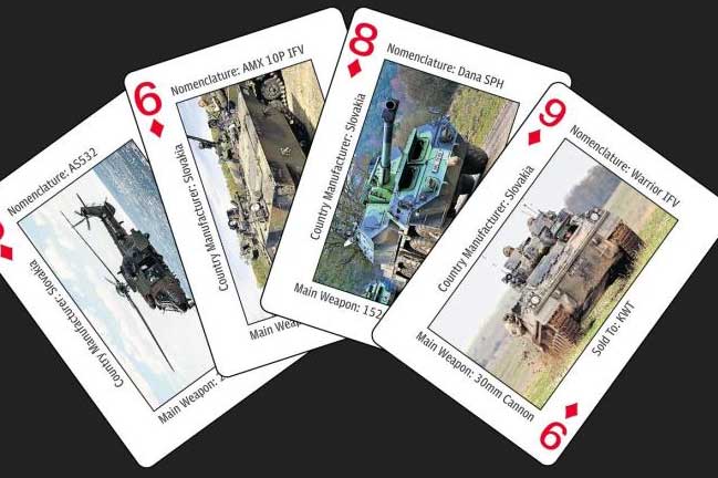 Bộ bài đặc biệt giúp binh sĩ Ukraine phân biệt vũ khí NATO và vũ khí của Nga