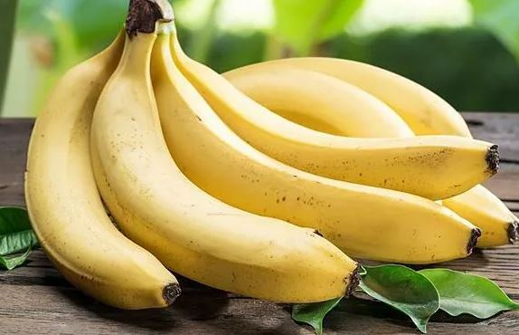 Chuối cong và chuối thẳng có sự khác biệt lớn: Người bán tiết lộ sự thật, biết để không mua nhầm