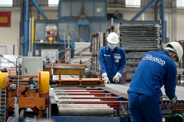 Ba thách thức doanh nghiệp nhôm đang đối mặt