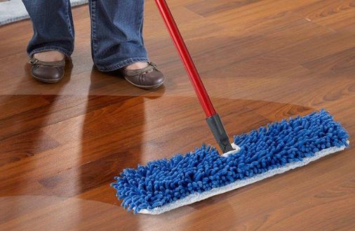 Cả tuần không cần lau mà sàn nhà vẫn sạch bong nhờ 4 mẹo cực đỉnh này, rất ít người biết