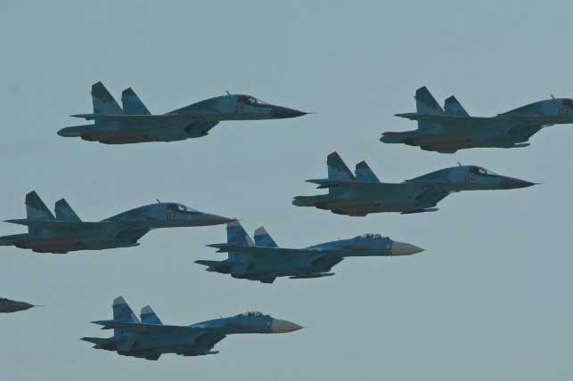 C&#xE1;c chi&#x1EBF;n thu&#x1EAD;t m&#x1EDB;i c&#x1EE7;a Nga nh&#x1EB1;m ch&#x1ECD;c th&#x1EE7;ng l&#x1B0;&#x1EDB;i ph&#xF2;ng kh&#xF4;ng c&#x1EE7;a Ukraine 