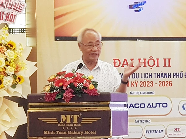 Chủ tịch Hiệp hội Du lịch Việt Nam Vũ Thế Bình phát biểu tại Đại hội Chi hội VCDL Đà Nẵng lần 2, nhiệm kỳ 2023 - 2026